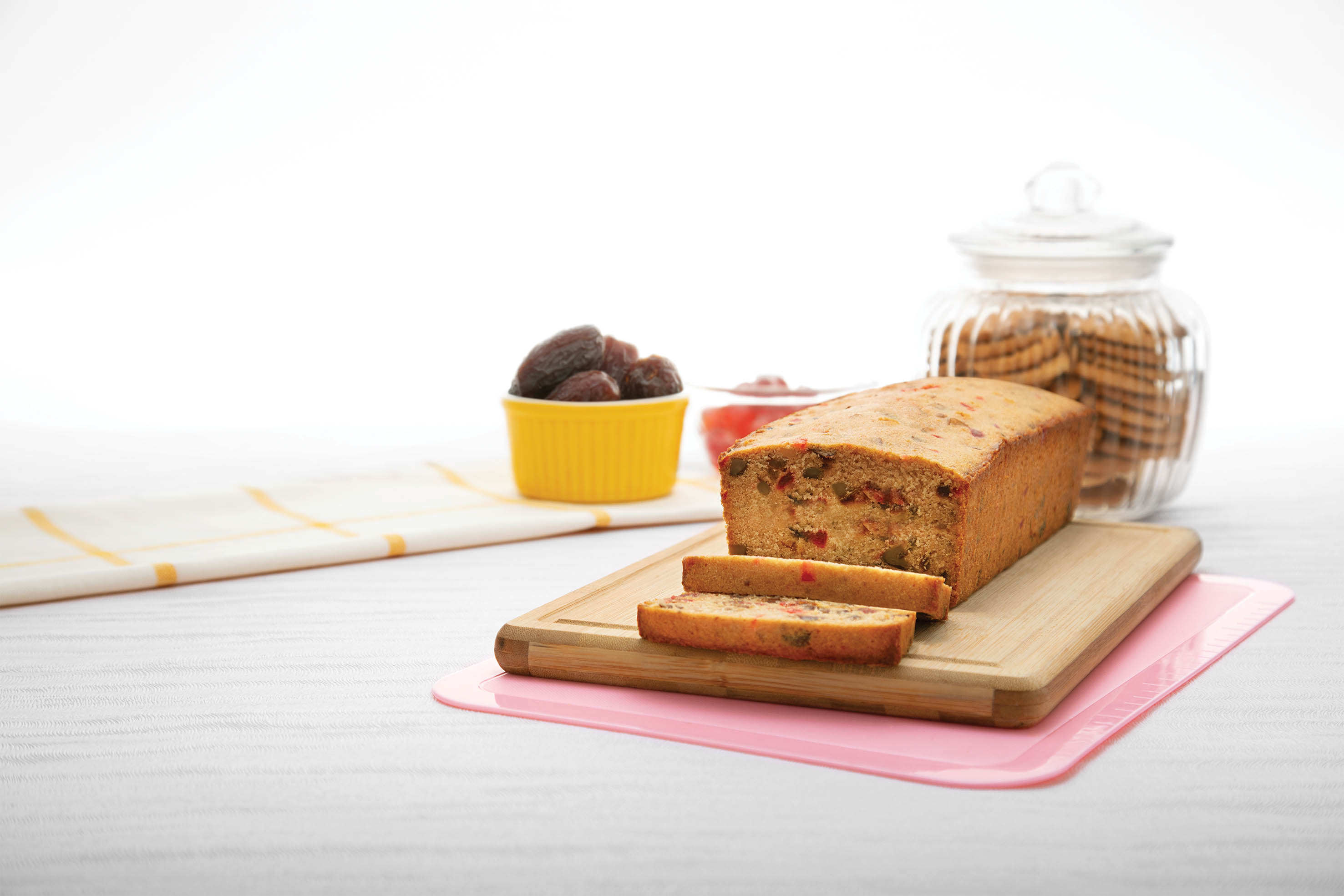 Cherry Kurma Cake